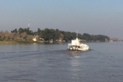 3687 29-6-18  river boat