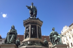 0327 20-8 statue