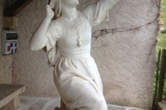 7999 16-4 Joan of Arc statue