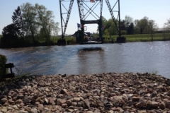 8556 11-5 river crossing