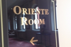 1077  20-9 Oriente room