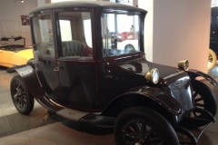 1889 19-10 Malaga car museum