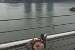 4043 22-11-18 BtS on Jubilee Bridge