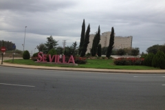 2475 4-11 Sevilla roundabout