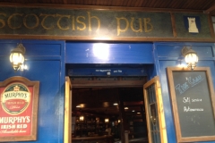 2621 6-11 The Clan Scottish Pub