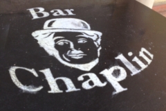 3048 10 -11 Charlie Chaplin bar Malaga
