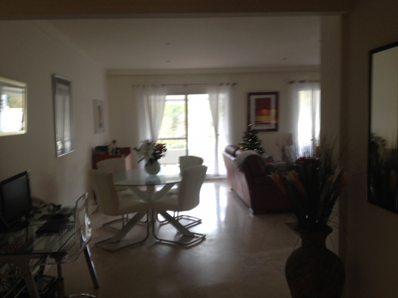 4049 8-12 Apartment