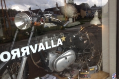 9508  2-7 Royal Enfield motorbike