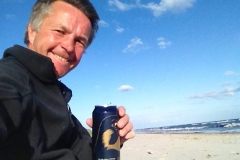 9519  2-7 evening beer on the beach