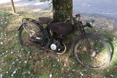 0149 Le Roc-St-Andres old motorcycle