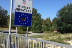 0488 30-8 border sign