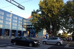 0510 30-8 Road crossing