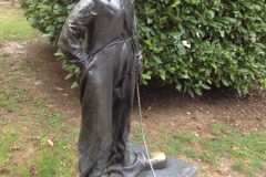 0588 3-9 Chaplin statue