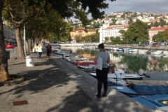 0773 8-9 riverside