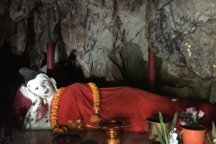 9965  8-8-19 statue