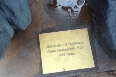 8370 2-5 plaque