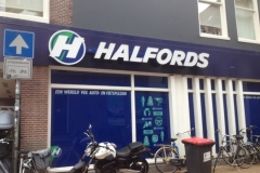 8456 5-5 Halfords