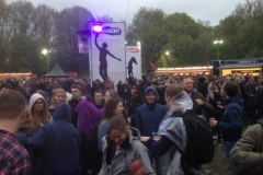 8468 5-5 crowd