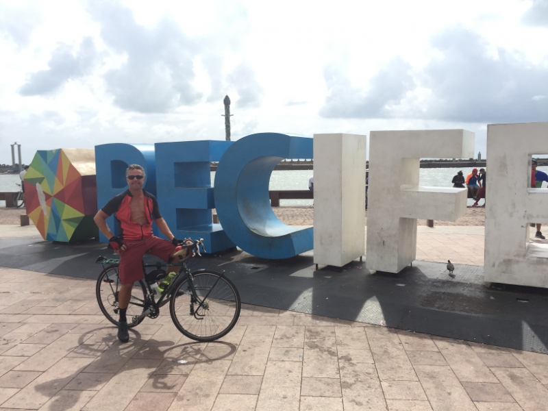 1296 10-12  Recife sign