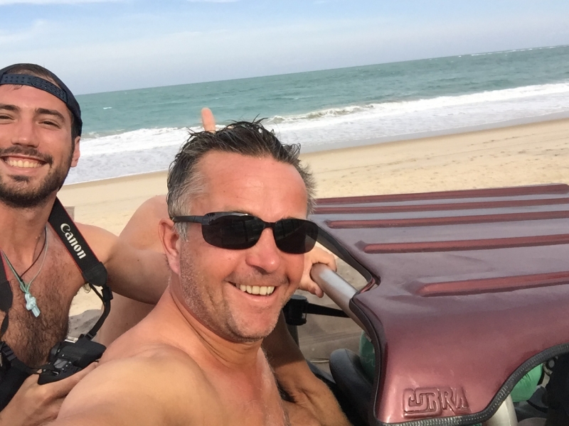 1352 11-12  Beach buggy