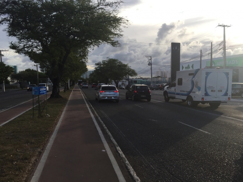 1576 20-12 Traffic