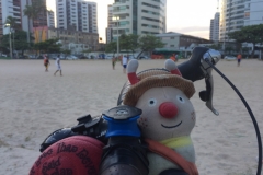 1286 9-12  BtS on the beach