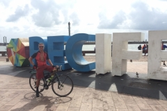 1296 10-12  Recife sign