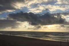 1730  31-12 Beach