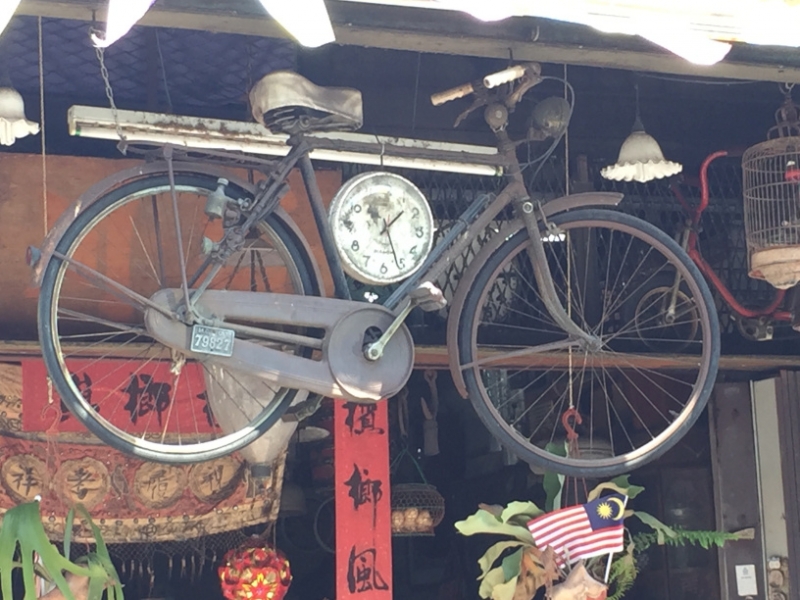 4652 -24-12-18  cycle clock