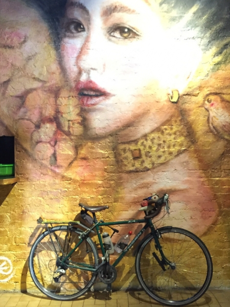 4667 -24-12-18  street art