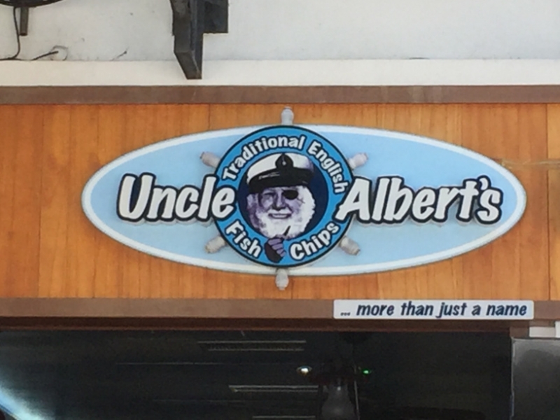 4692 -25-12-18  Uncle Alberts fish and chips