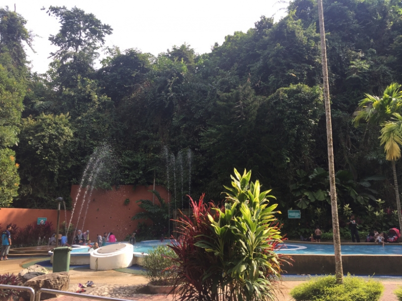 4728 -26-12-18  Pool