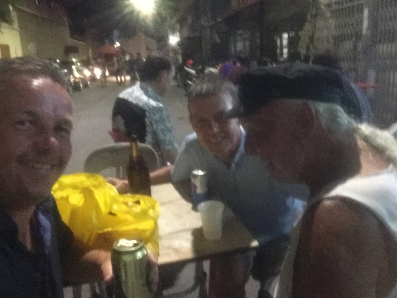 4828  -28-12-18 Brian and friends