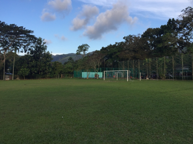 4855  -29-12-18 football pitch