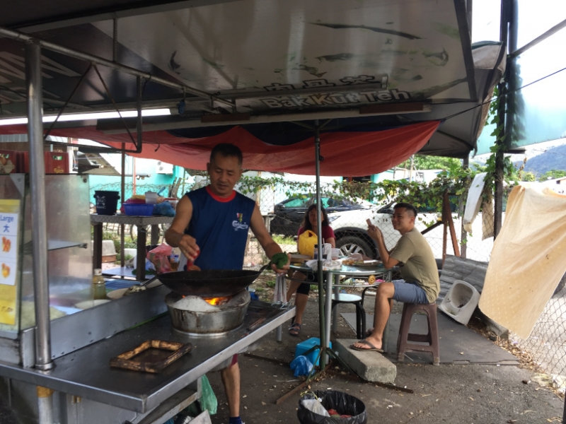 4898 30-12-18 food stall