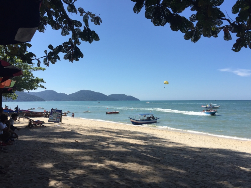 4942 31-12-18 beach