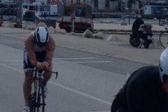 0897 17-9 cyclists