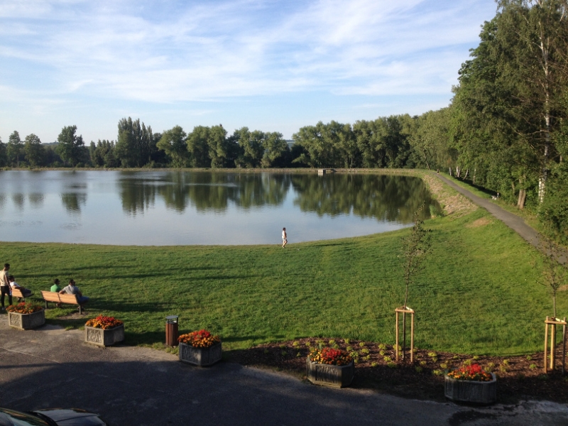 0100 8-8 Lake