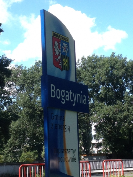 0110 9-8 street sign