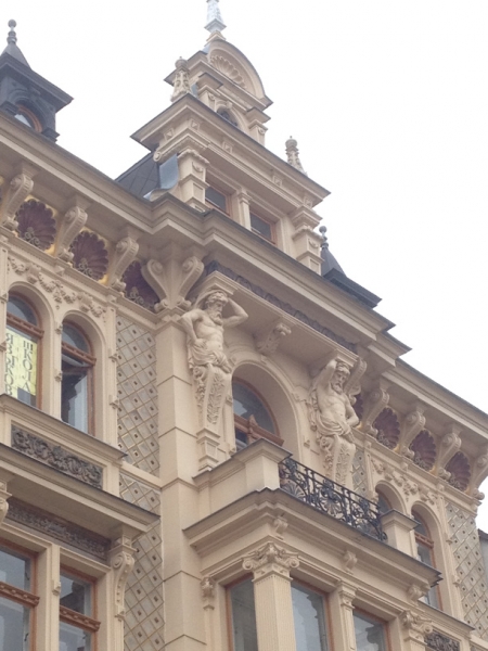 0138 10-8 facade