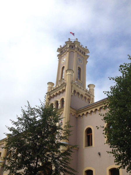 0145 10-8 clock tower
