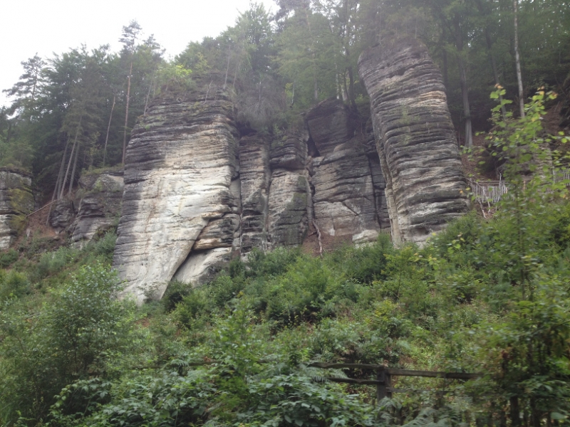 0186 12-8 cliff
