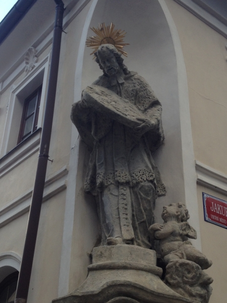 0210 13-8 statue
