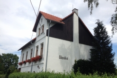 0093 8-8 House