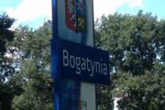 0110 9-8 street sign