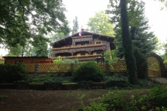 0129 10-8 house