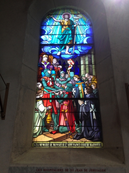 8027 18-4 stained glass window