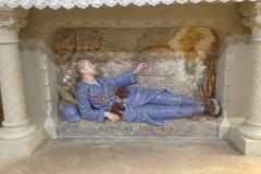 8030 18-4 tomb