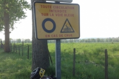 7786 11-4 Road sign