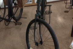 7842 12-4 Cycle museum
